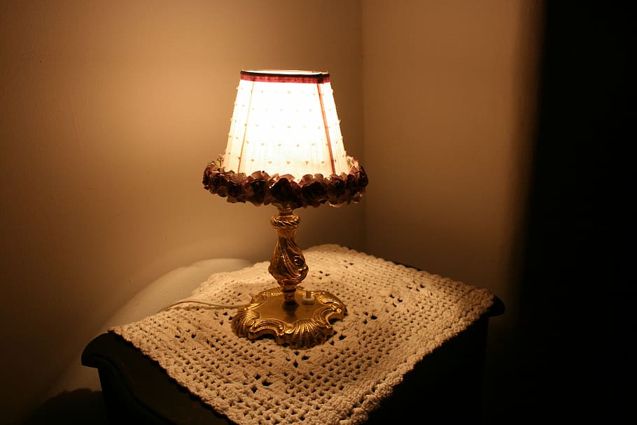 lamp, nightstand, crochet towel, lighting equipment, electric lamp, HD wallpaper