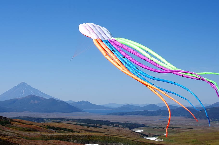 kite, flight, height, landscape, mountains, tundra, mountain plateau HD wallpaper