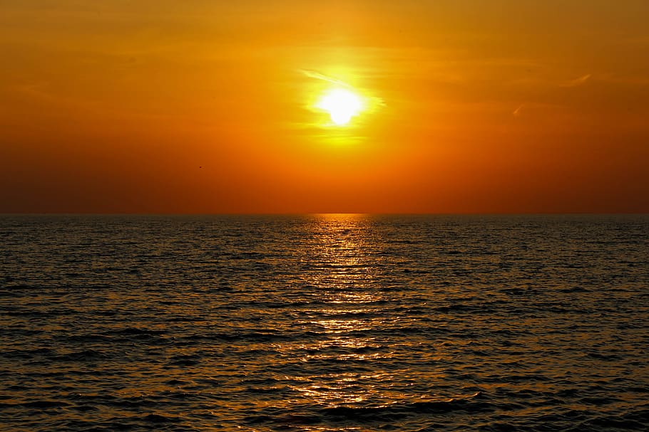 sunset, waterside, lake, nature, sky, sea, beauty in nature HD wallpaper