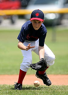 boy catching baseball, player, action, game, sport, uniform HD wallpaper