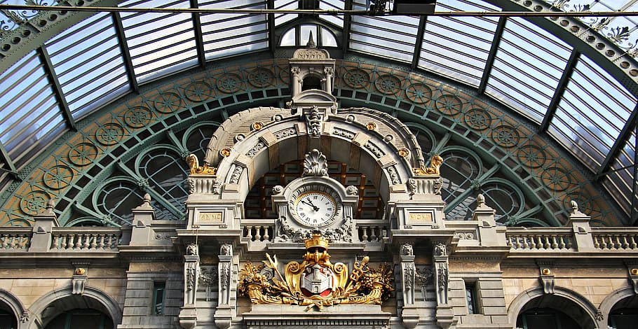gray concrete building, Architecture, Concourse, Clock, railway station HD wallpaper
