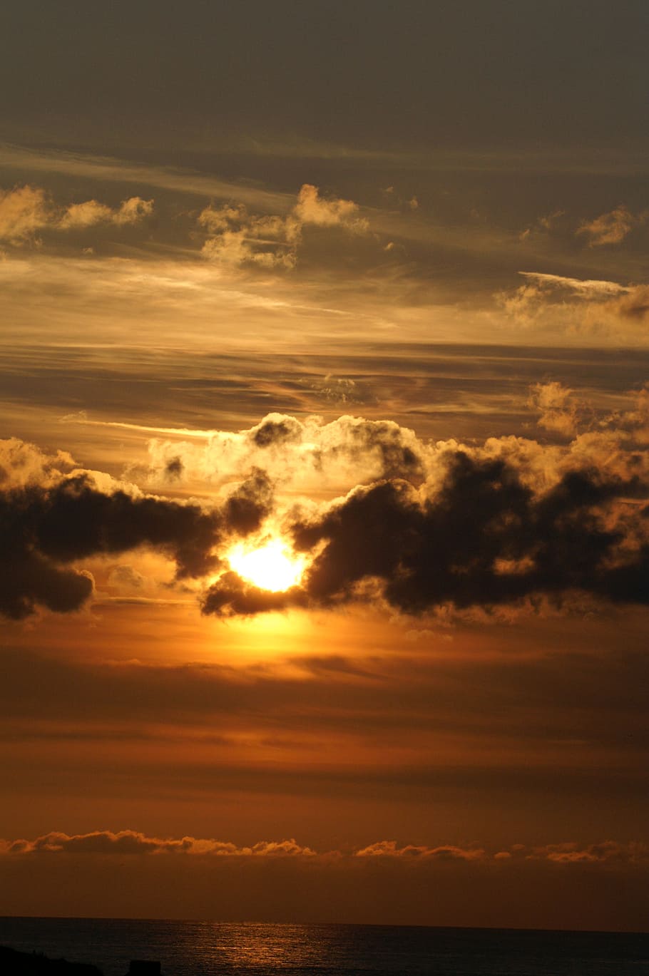 sunset, twilight, dark clouds, orange red sky, dark sky, marseille HD wallpaper