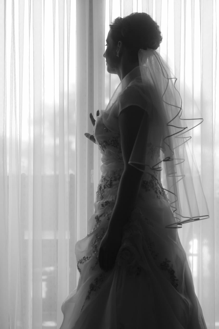 woman wearing gown looking at window, wedding, bride, romance HD wallpaper