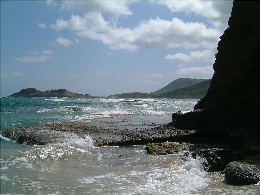 coast, beach, sea, water, stones, rock, clouds, sparkle, waters HD wallpaper