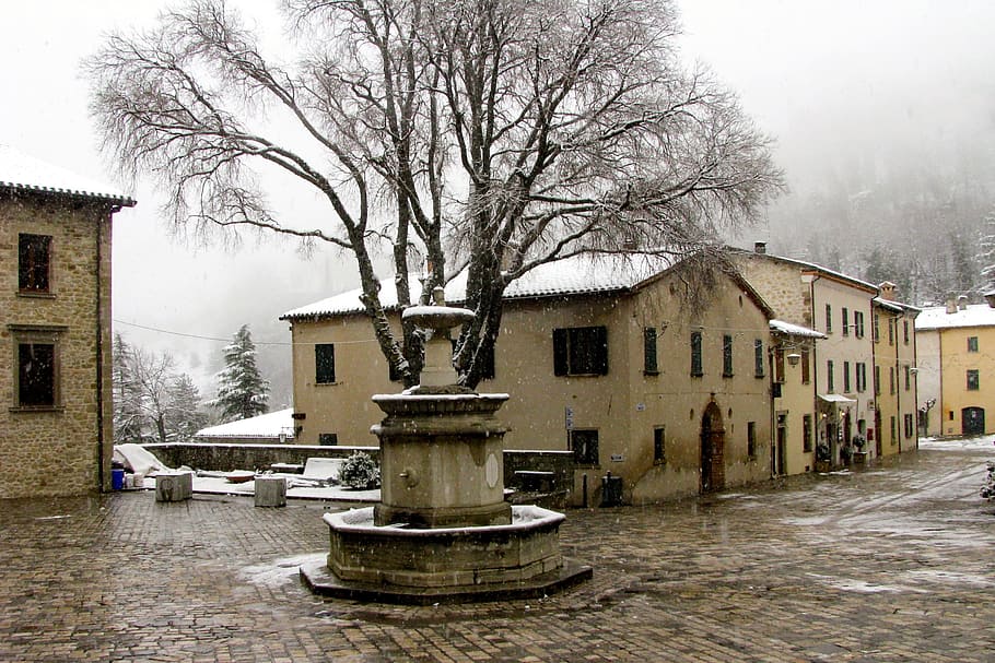 Village, Snowflakes, San Leo, Romagna, rimini, winter, mist HD wallpaper