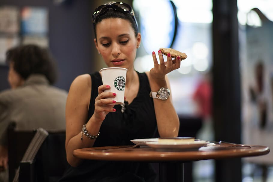 woman drinking coffee inside Starbucks shop, women's, young, breakfast, HD wallpaper