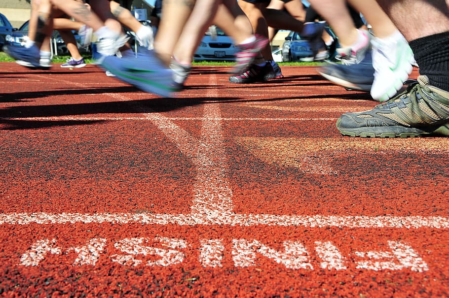 group of people running on finish line, track, meet, race, racing, HD wallpaper