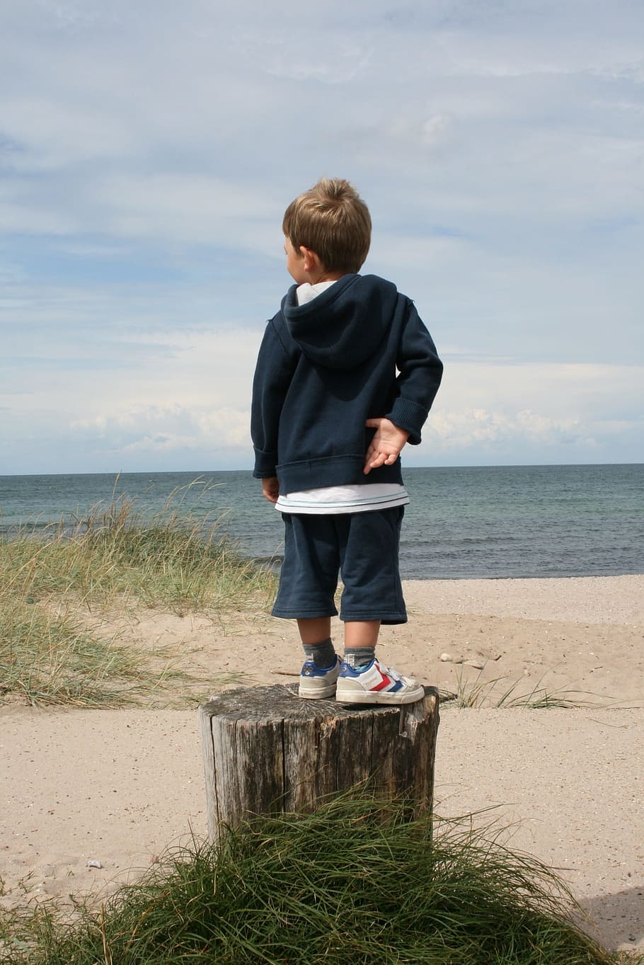 Beach, Child, Vacation, kid, summer, ocean, holiday, leisure HD wallpaper