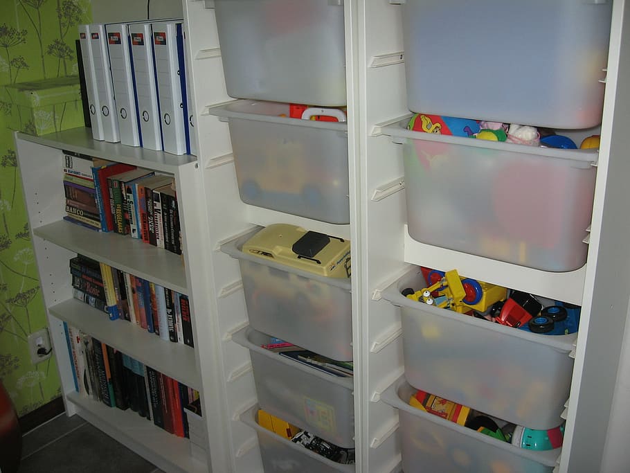 toys-closet-organizen.jpg