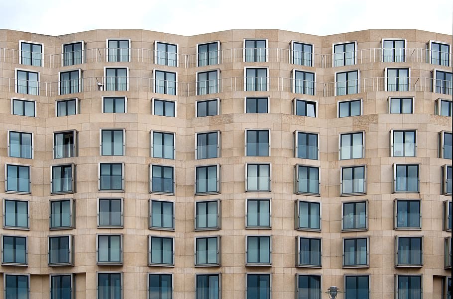 brown concrete building during daytime, berlin, architecture HD wallpaper