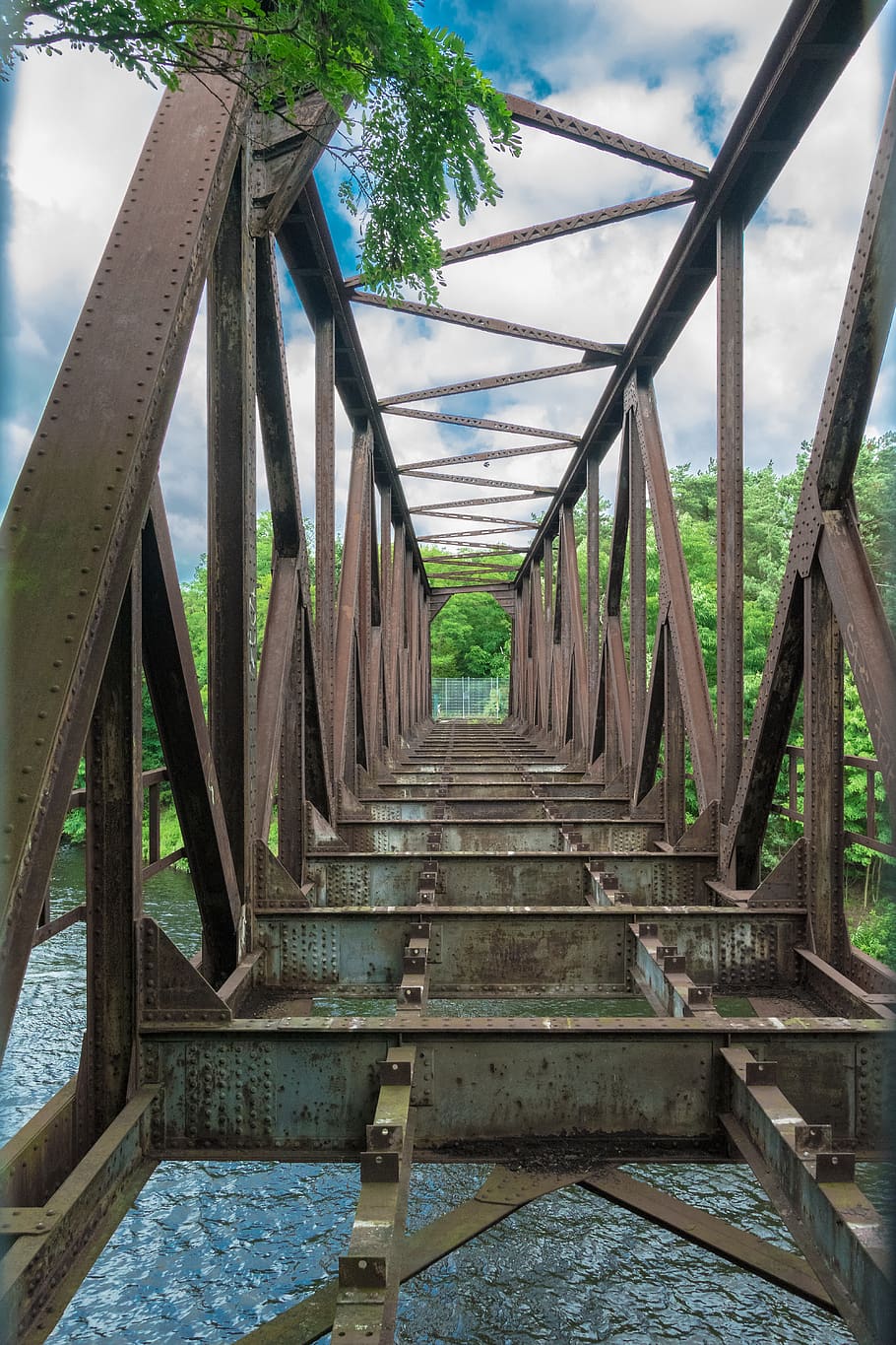 architecture, bridge, woods, old, iron, structure, metal, rusted HD wallpaper