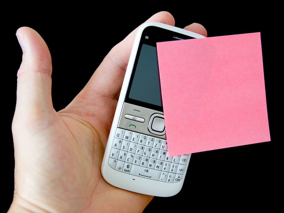 hand, mobile, note, list, embassy, message, empty, human hand HD wallpaper