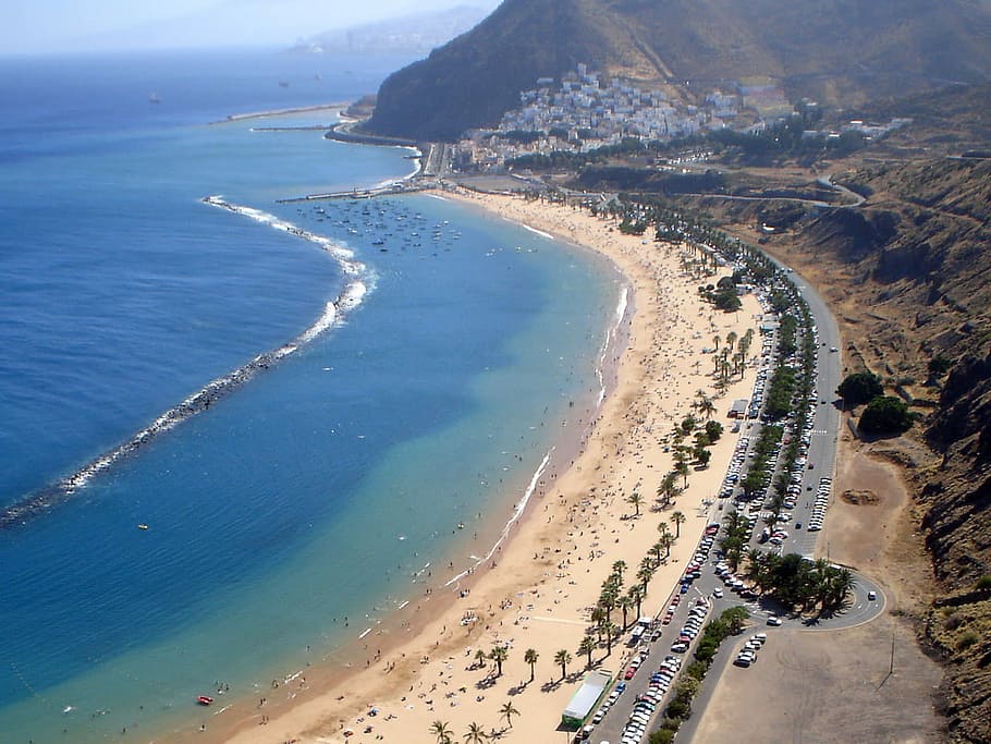 Playa de Las Teresitas in Santa Cruz de Tenerife, Spain, coastline, HD wallpaper