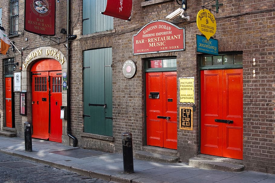 Dublin, Doors, Temple District, red, street, architecture, built structure HD wallpaper