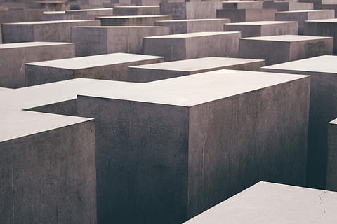 landscape photography of maze platform, wide angle photo of black and gray concrete maze HD wallpaper