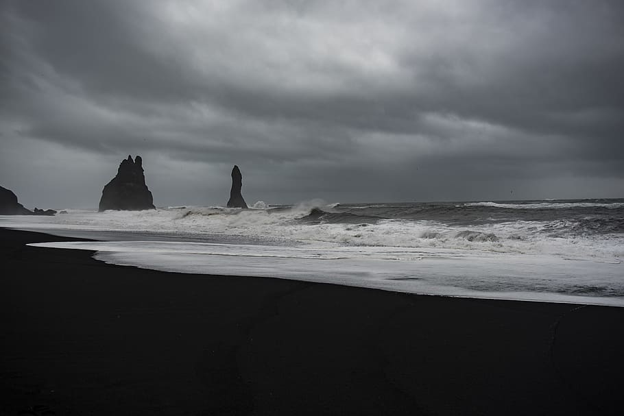 Iceland - 3, beach shore with rock formations, cloud, cloudy HD wallpaper