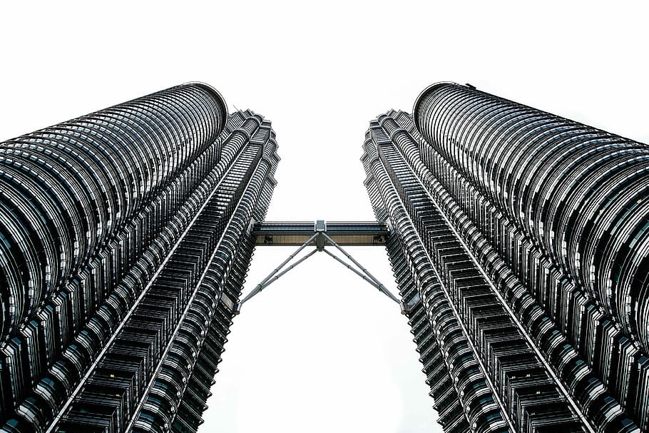 Malaysia Twin tower, business, architecture, built Structure HD wallpaper