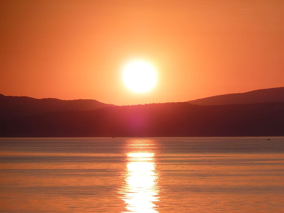 sun, sunset, sea, red, water, reflection, sky, beauty in nature HD wallpaper