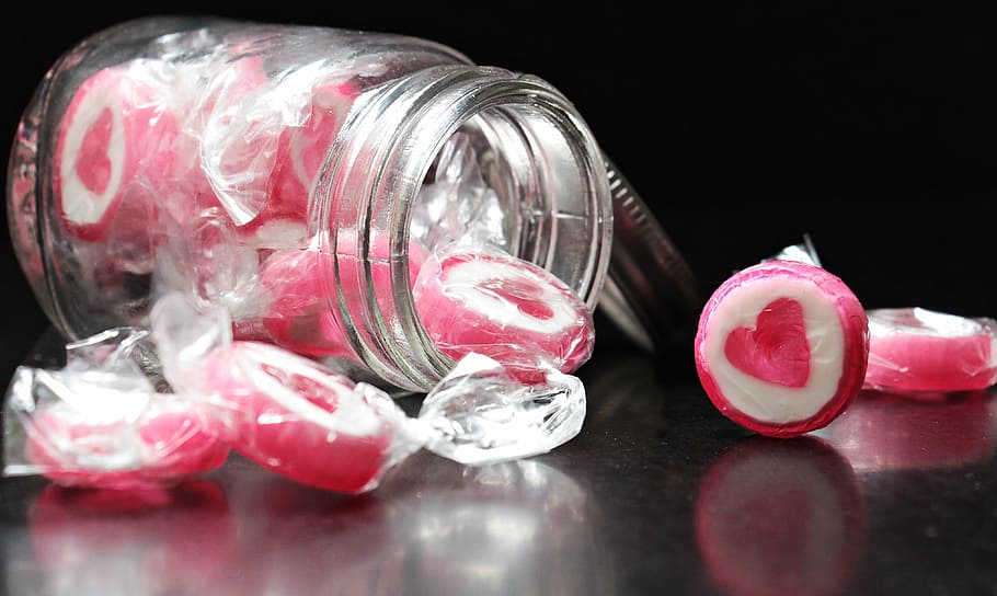 heart candy with clear mason jar, delicious, treat, hand made sweets, HD wallpaper