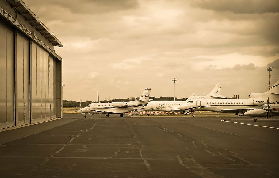 landscape photography of three white airplanes, airport, aircraft