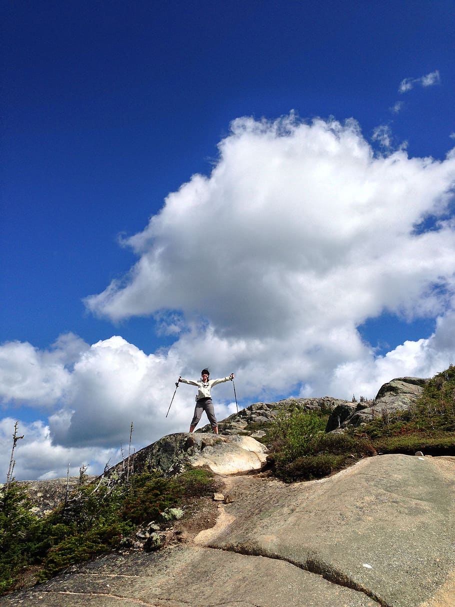 mountain, hiking, summit, charlevoix, québec, mountains, sky, HD wallpaper