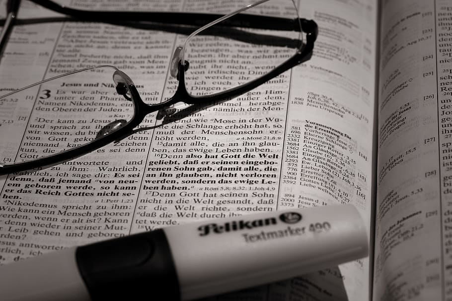 eyeglasses on book, bible, learn, study, verse, christianity HD wallpaper