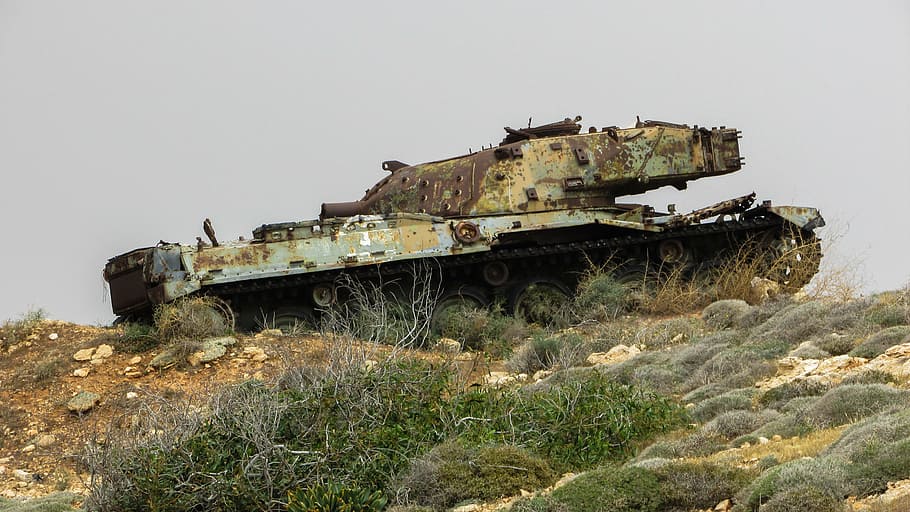 fighter tank on mountain, wreck, destroyed, rusty, old, practice target HD wallpaper