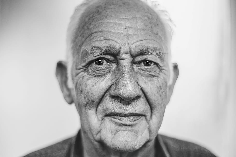 man wearing collared top grayscale photography, old, face, elderly HD wallpaper