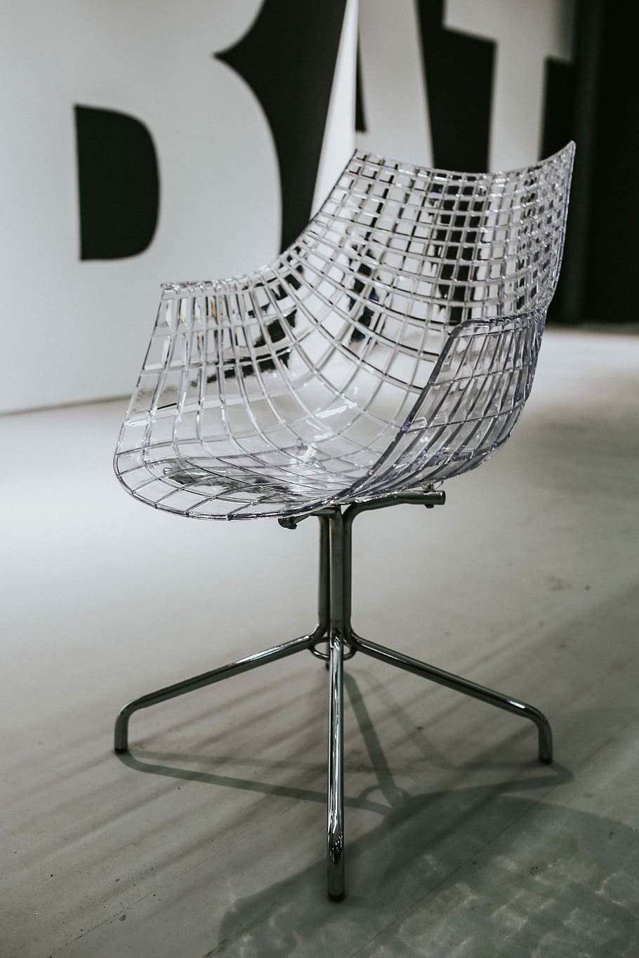Various designer chairs and tables on an exhibition, art, installation HD wallpaper