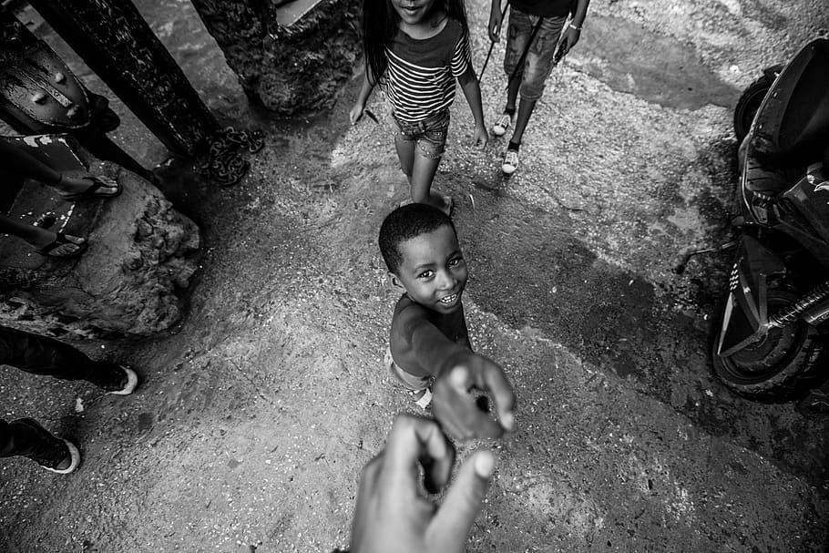 boy pointing his finger, grayscale photo of boy, hand, holding HD wallpaper