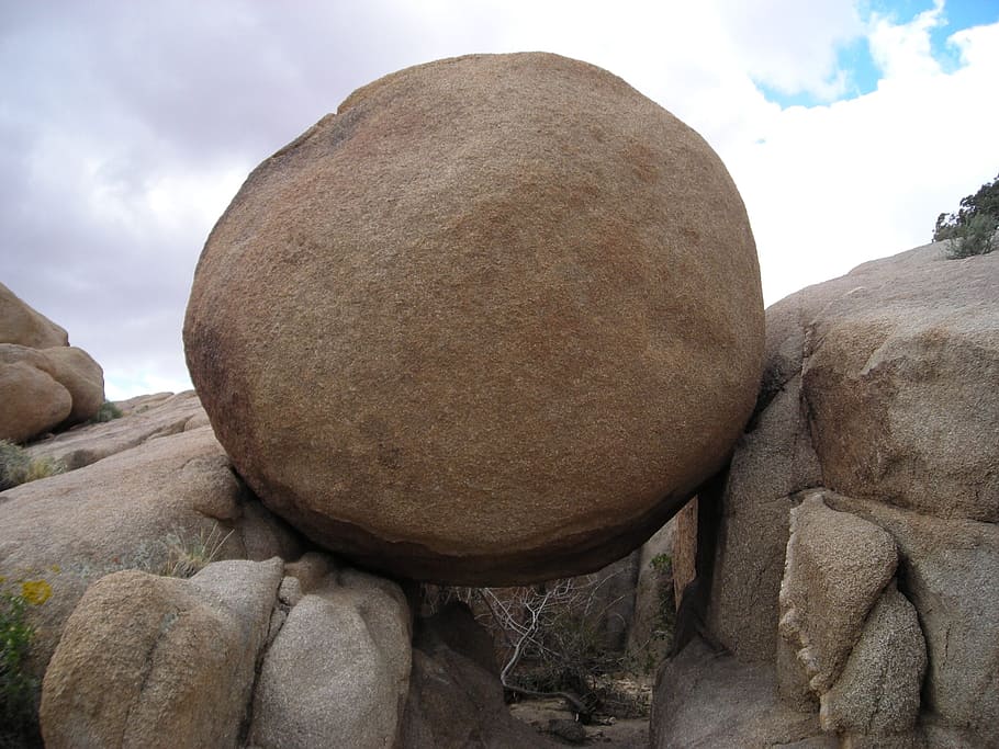 Boulder, Desert, California, Round, rocks, rocky, arid, scenic, HD wallpape...