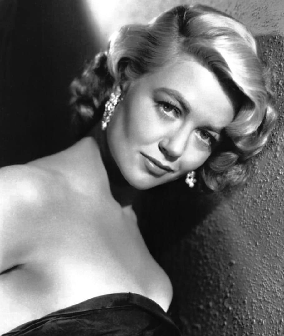 dorothy malone, actress, vintage, movies, motion pictures, monochrome