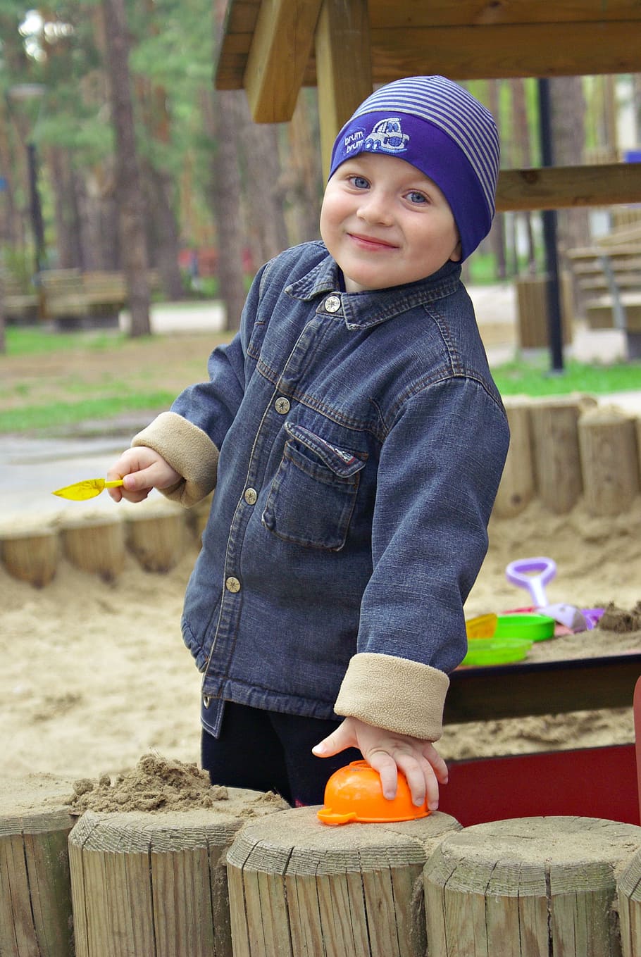 boy, sandbox, game, park, photographing children, smile, joy HD wallpaper