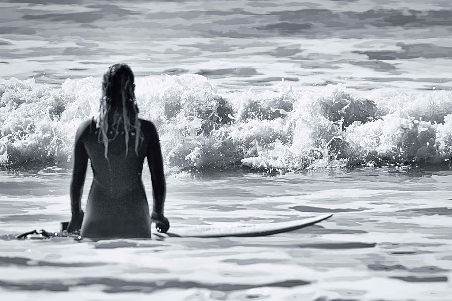 grayscale photography of woman in ocean holding surfboard, grayscale photo of woman surfer, HD wallpaper