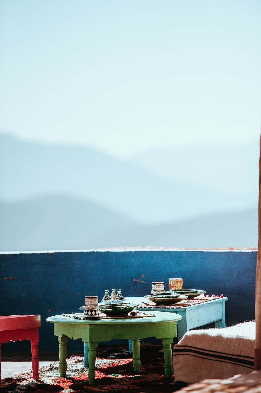 Moroccan Dining, green wooden coffee table, mountain, landscape HD wallpaper