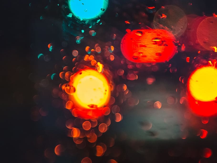 bokeh photo of water raindrops, light, car, blur, rain drops HD wallpaper