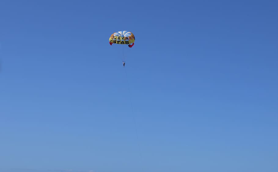 parachute, blue sky, summer, extreme sports, adventure, flying HD wallpaper