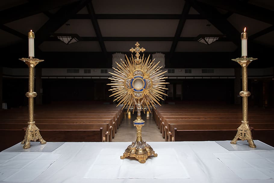 Closeup shot of the altar in a church, various, gold Colored HD wallpaper
