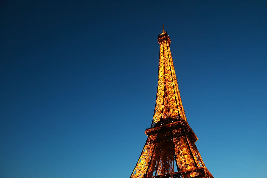 man's eye view of Eiffel Tower, Eiffel Tower, London, lit eiffel tower HD wallpaper