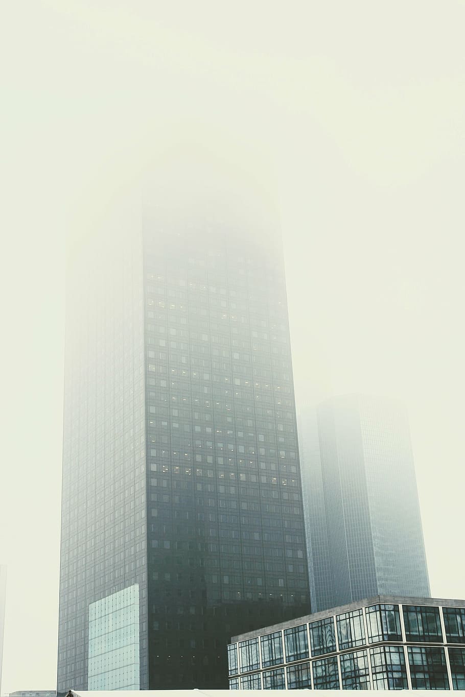 paris, france, facade, architecture, la defense, fog, office buildings, HD wallpaper