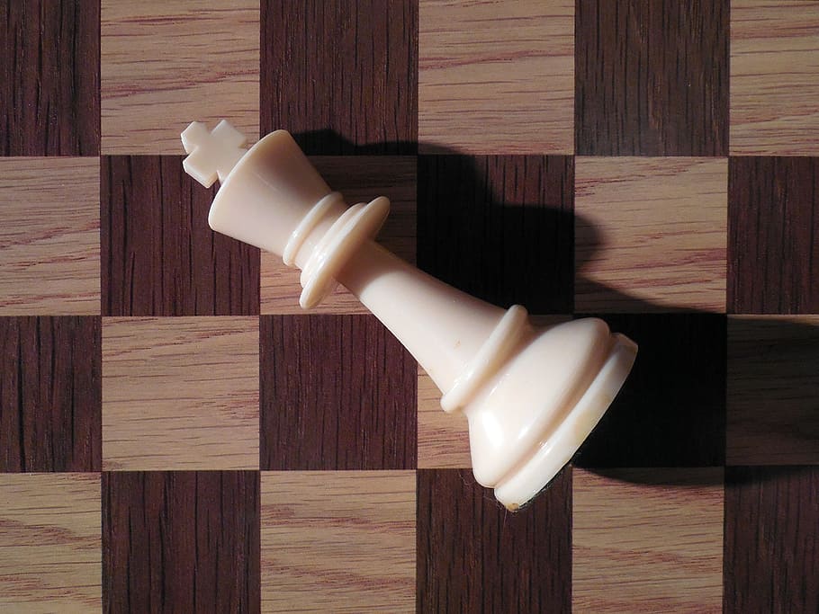 white chess piece king, play, board game, chess game, matt, checkmate, HD wallpaper