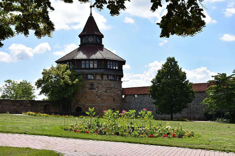 Esslingen, Castle, Wall, Tower, castle wall, clouds, tree, architecture