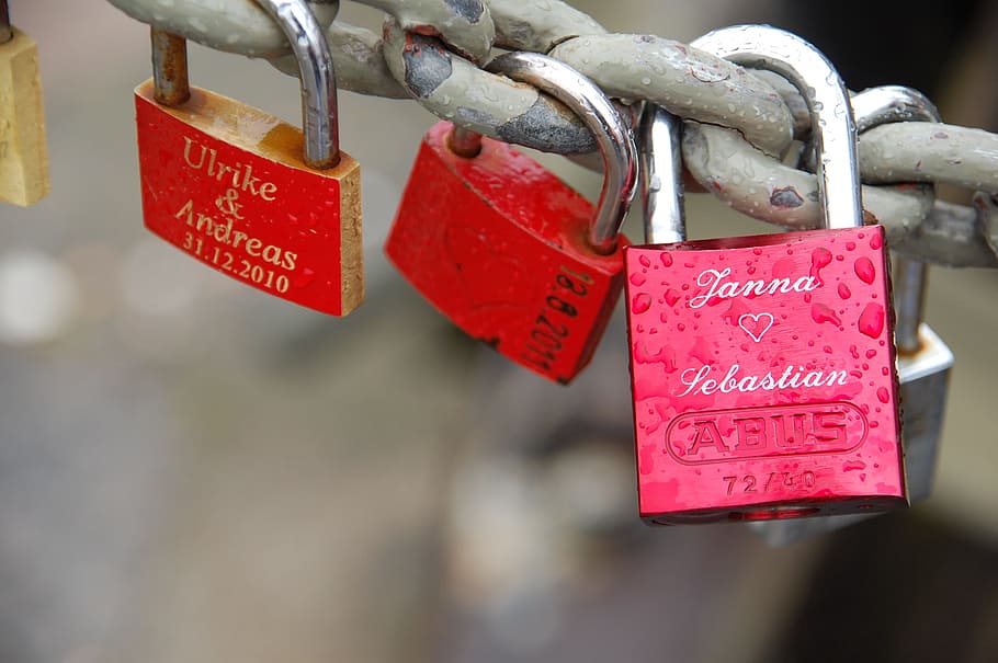 padlock, security, secure, close, steel, protection, strength HD wallpaper