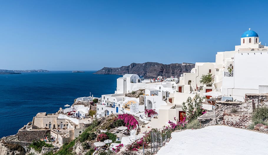 panoramic photography of white concrete building beside wide ocean during daytime, HD wallpaper