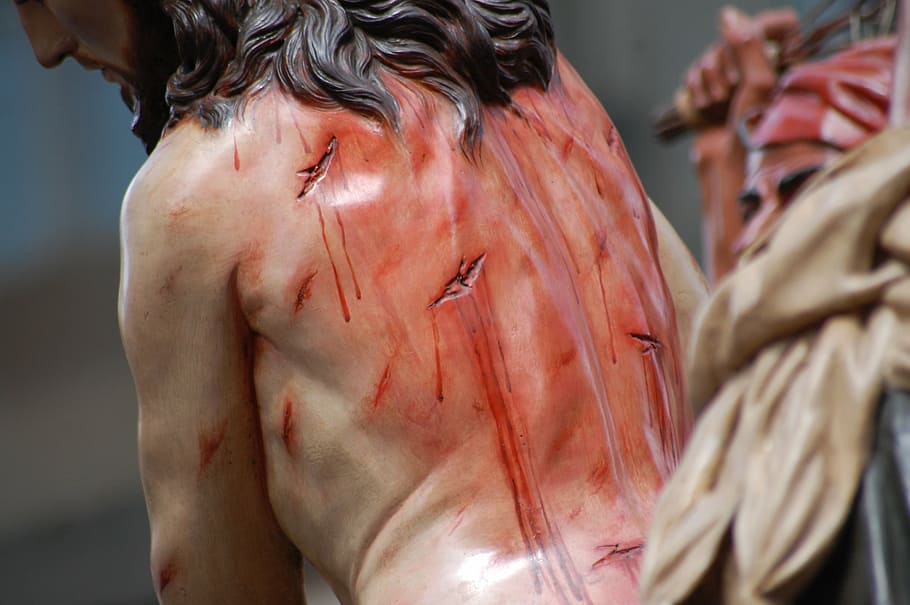 close-up photo of Jesus Christ figurine, blood, processions, easter, HD wallpaper