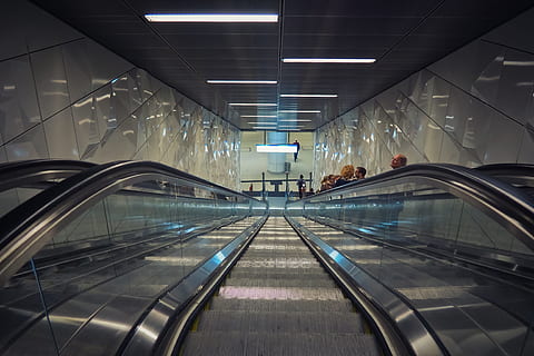 escalator, underground, handrails, metro, movement, roller platform HD wallpaper