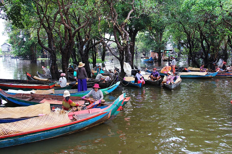 persons riding boats, kompong phluk kompong, tour, boat people, HD wallpaper