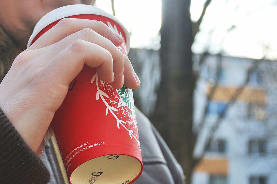 beverage, coffee, cup, hand, hot beverage, latte, starbucks HD wallpaper