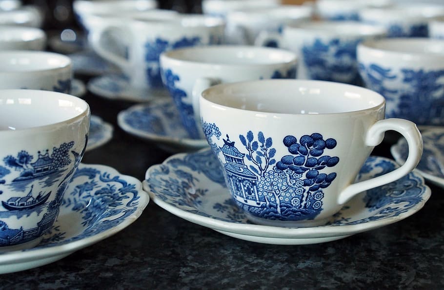 white and blue ceramic teacups and saucers, drink, hot, beverage