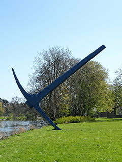 pickaxe, sculpture, documenta, kassel, fulda shore, river, meadow HD wallpaper